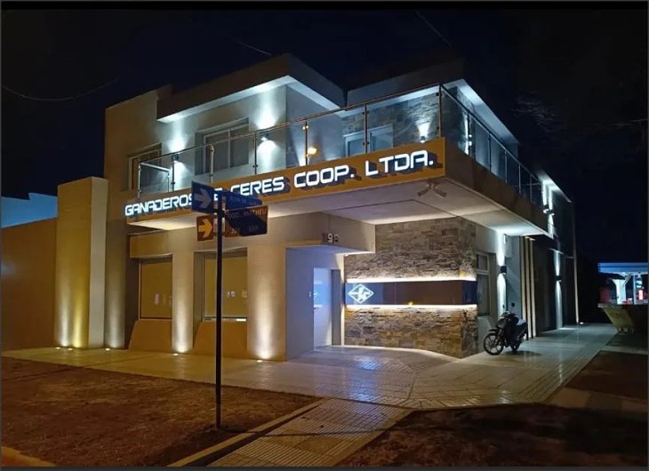 Ganaderos de Ceres inauguró sus nuevos oficinas centrales